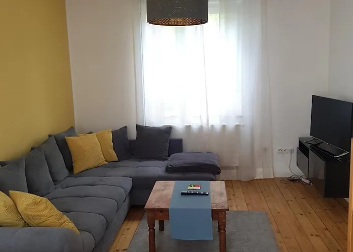 Zentrumnahe, moderne Wohnung mit Terrasse