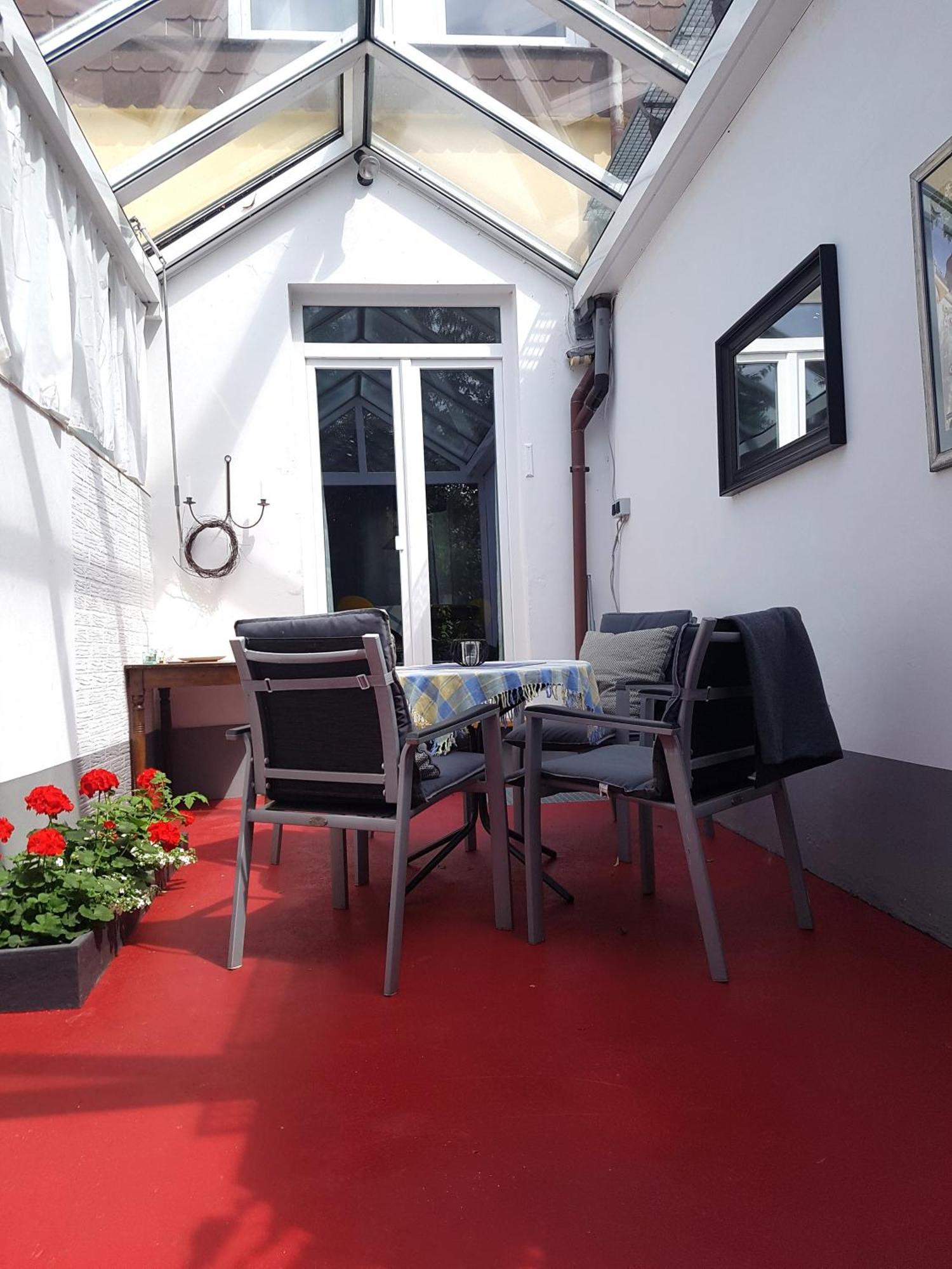 Apartment Zentrumnahe, Moderne Mit Terrasse